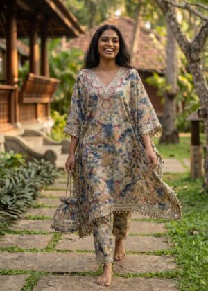 Prismatic Royale Mirrorwork Kaftan Set with Potli